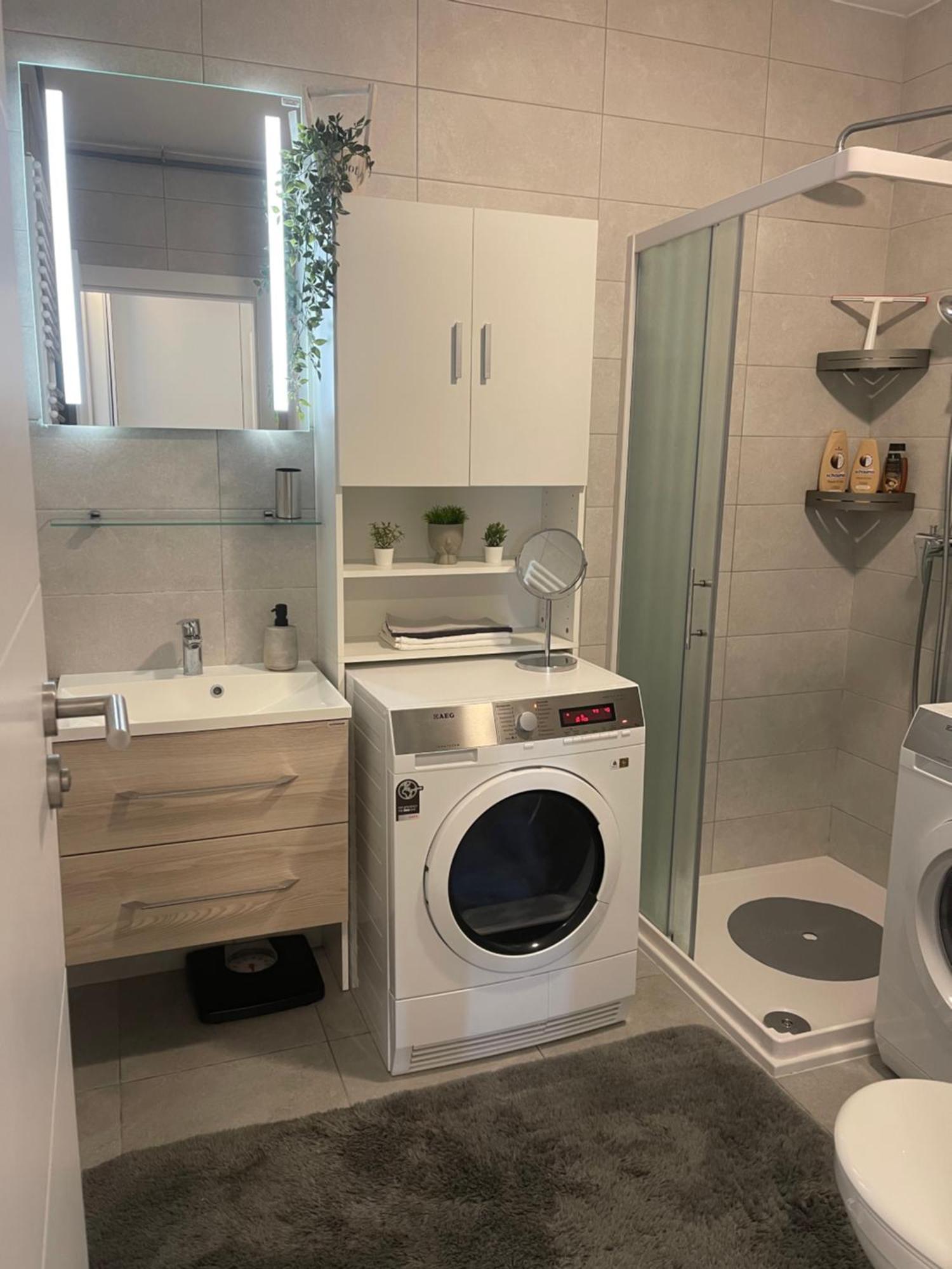 Zaprešić Luna,Central,Self-Check In,Ac,Wi-Fi, Washer,Free Parking מראה חיצוני תמונה